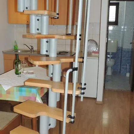 Apartmán Travarevic - Two-bedroom Duplex 6 Adults *